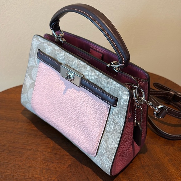 Coach Mini Lane color block mini Bag monogram, brown/tan Peach & raspberry NWOT - Picture 17 of 17
